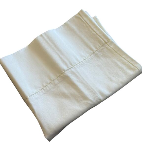 NOBLE EXCELLENCE Standard Pillowcases Cotton Sateen 21x32 Cream‎ NWOT India (2) - Picture 1 of 6